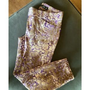 Woman stretch pants